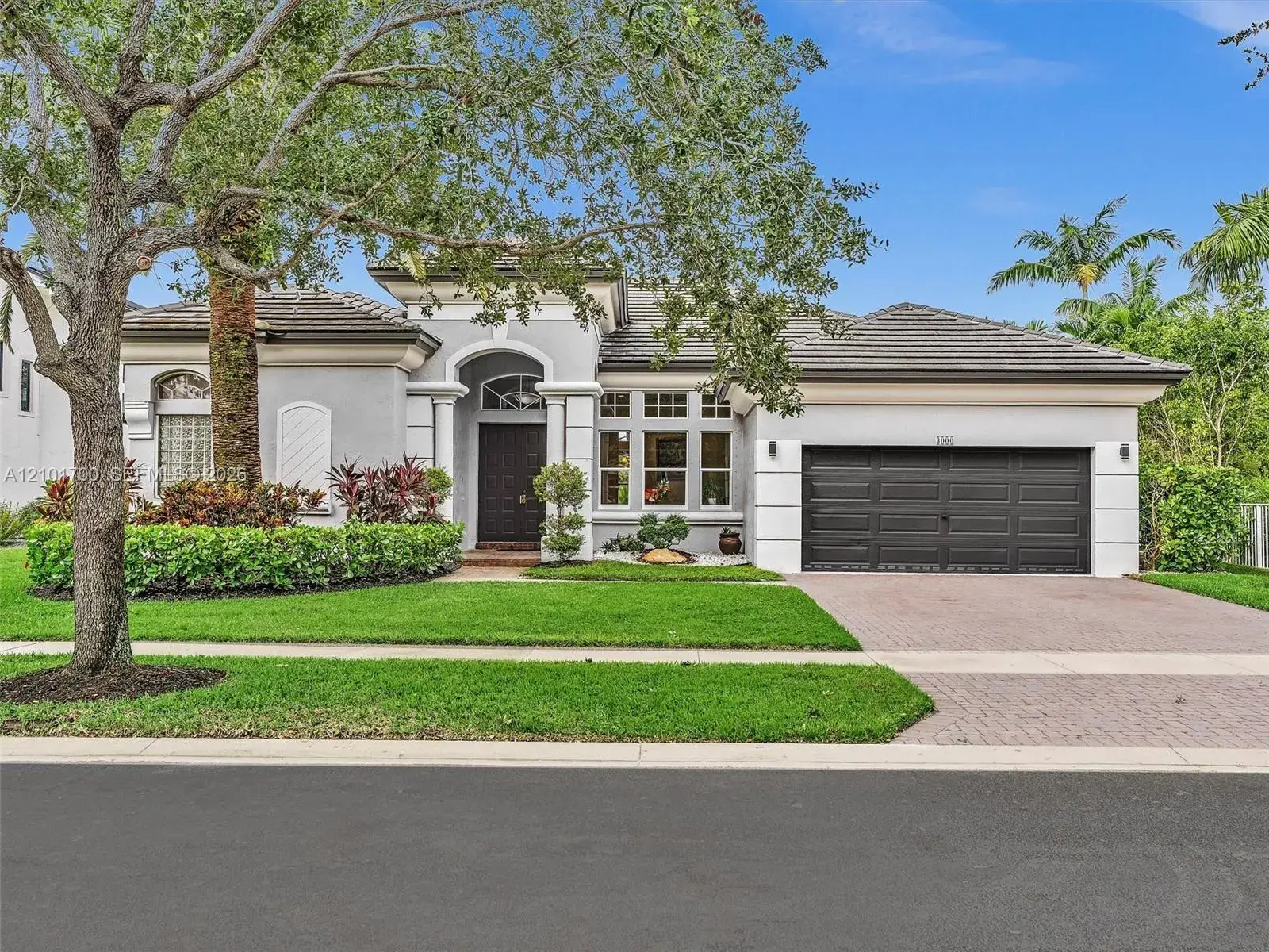 5 bedroom 3 bath Residential for sale at 3000 SW 194th Ter, Miramar FL 33029