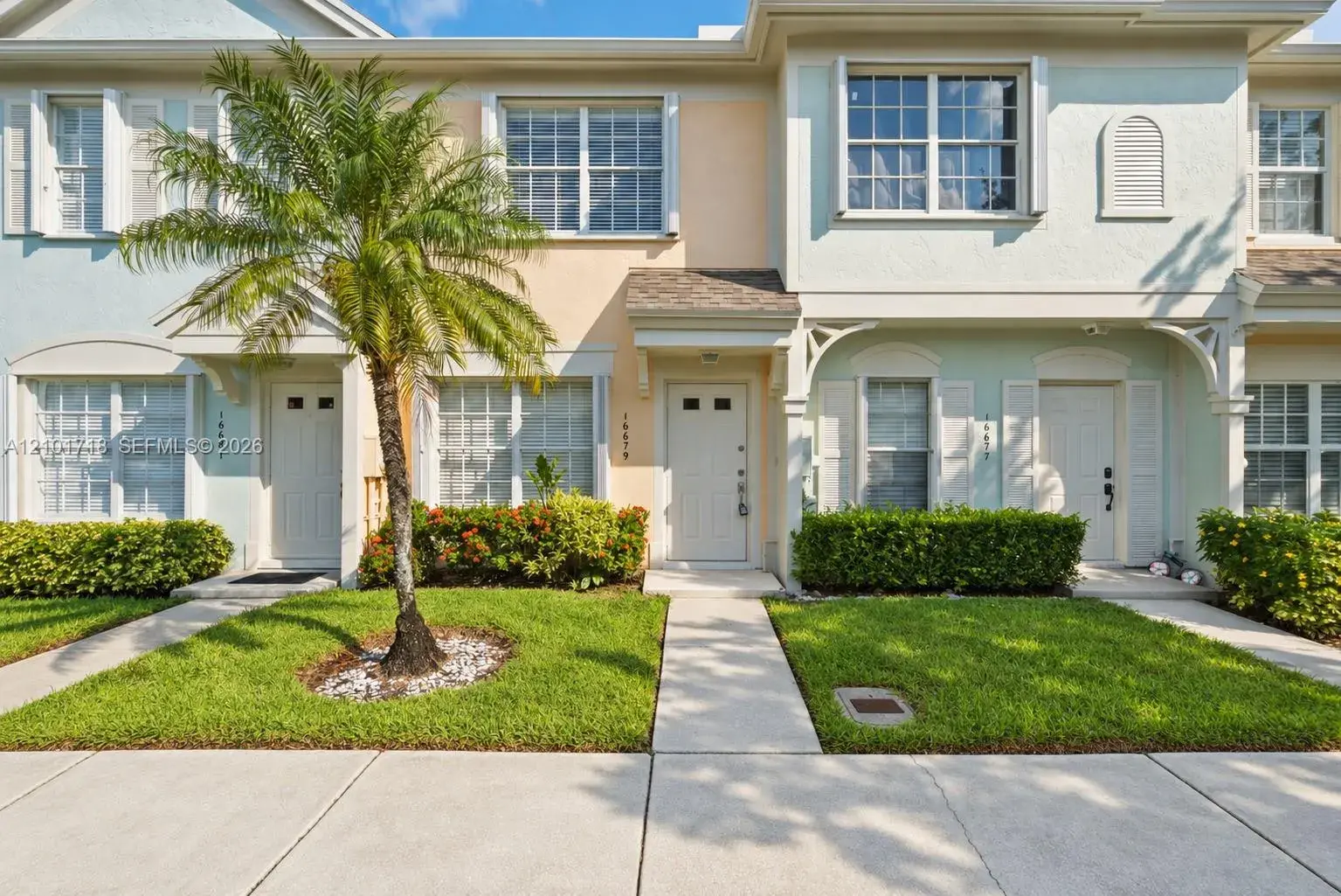 2 bedroom 1 bath Residential for sale at 16679 Hemingway Dr, Weston FL 33326
