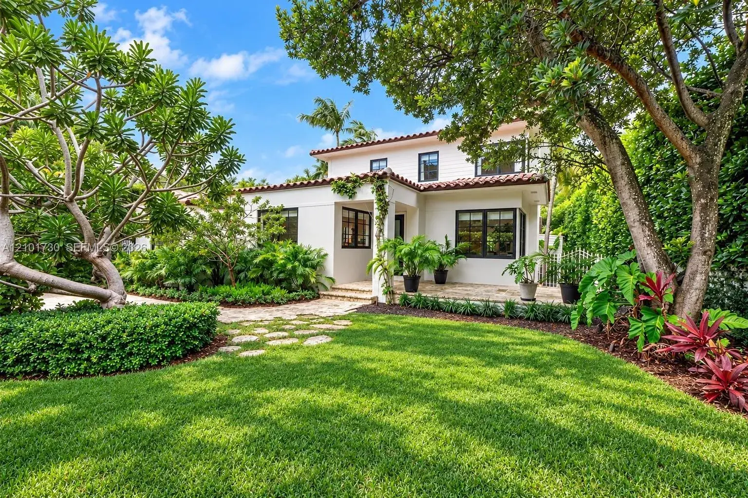 5 bedroom 4 bath Residential for sale at 435 W 51st St, Miami Beach FL 33140