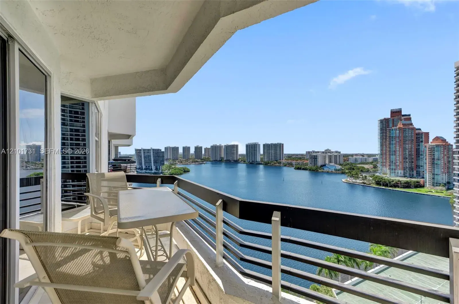 2 bedroom 2 bath Residential for sale at 3600 Mystic Pointe Dr, Aventura FL 33180
