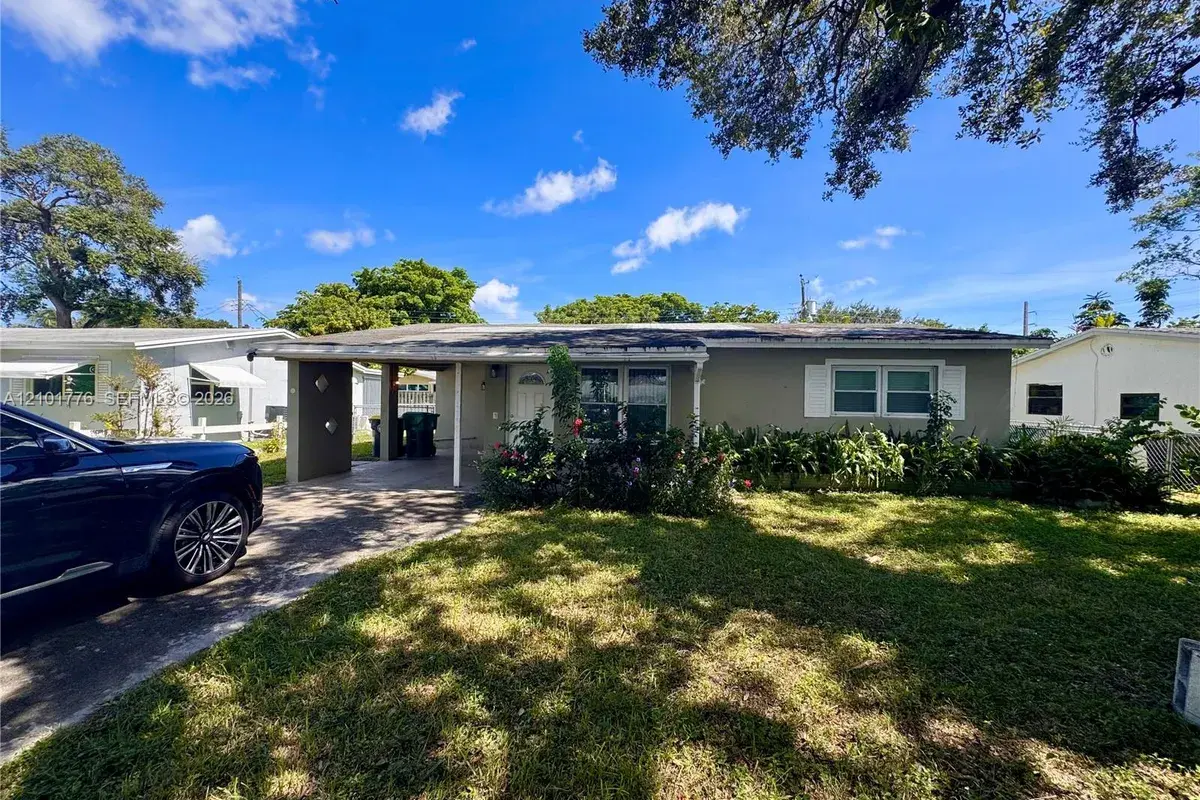 4720 SW 25th Ter, Dania Beach FL 33312
