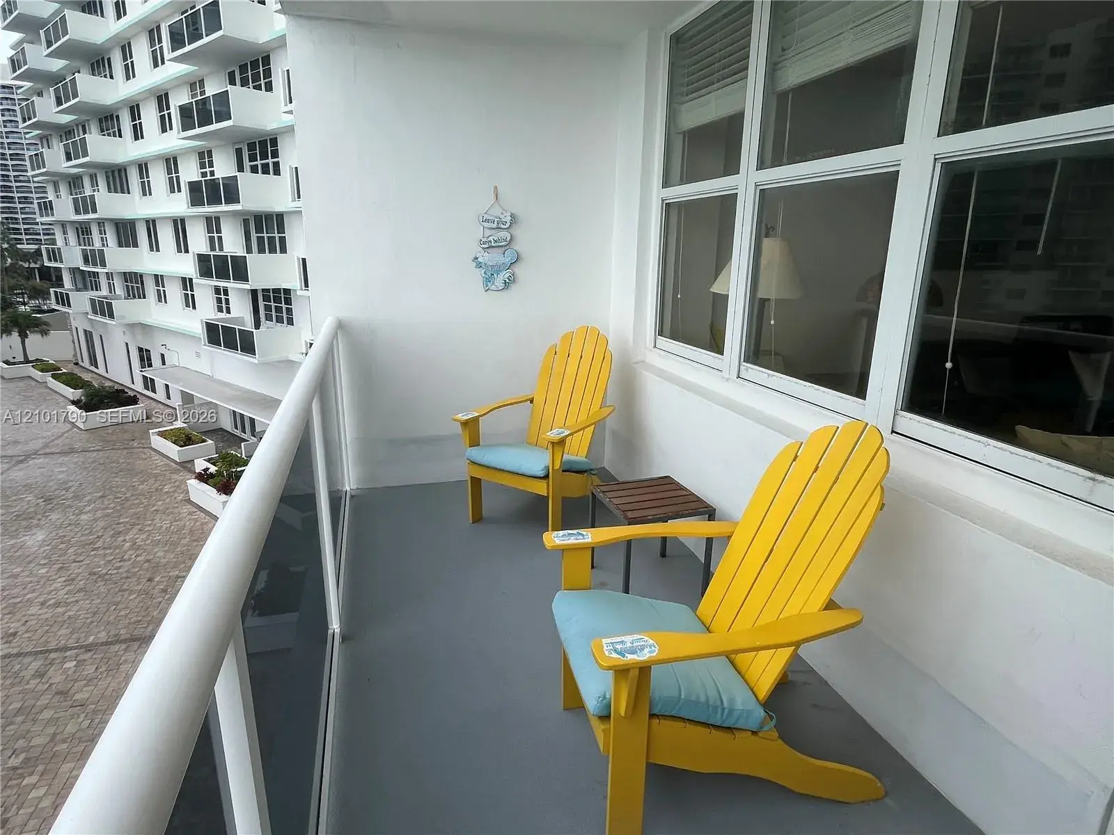 3725 S Ocean Dr # 406, Hollywood FL 33019