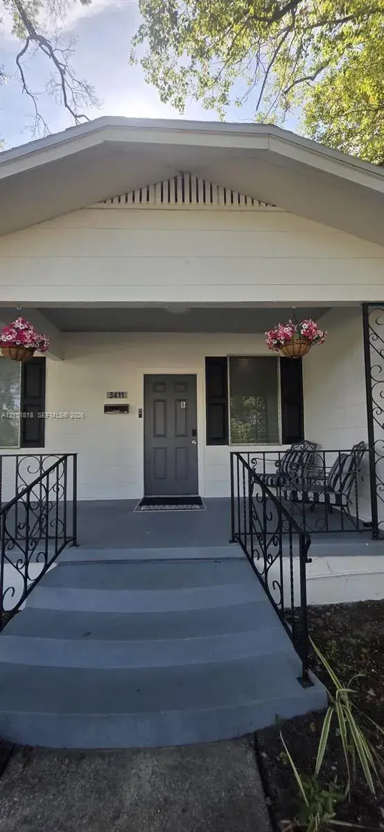 6 bedroom 3 bath Residential for sale at 3411 N 12 Street, Tampa FL 33605