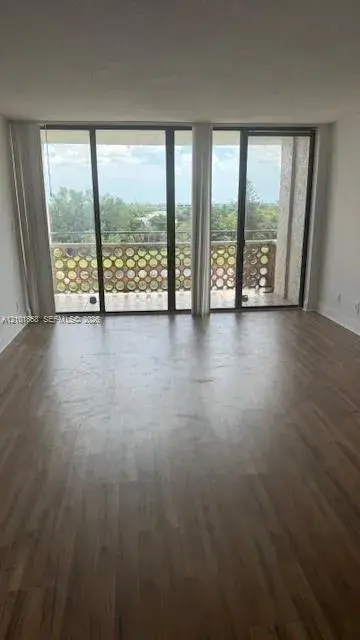 4222 Inverrary Blvd # 4813, Lauderhill FL 33319