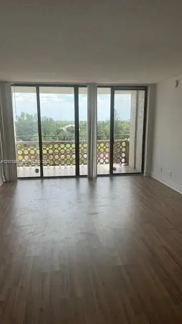 4222 Inverrary Blvd # 4813, Lauderhill FL 33319