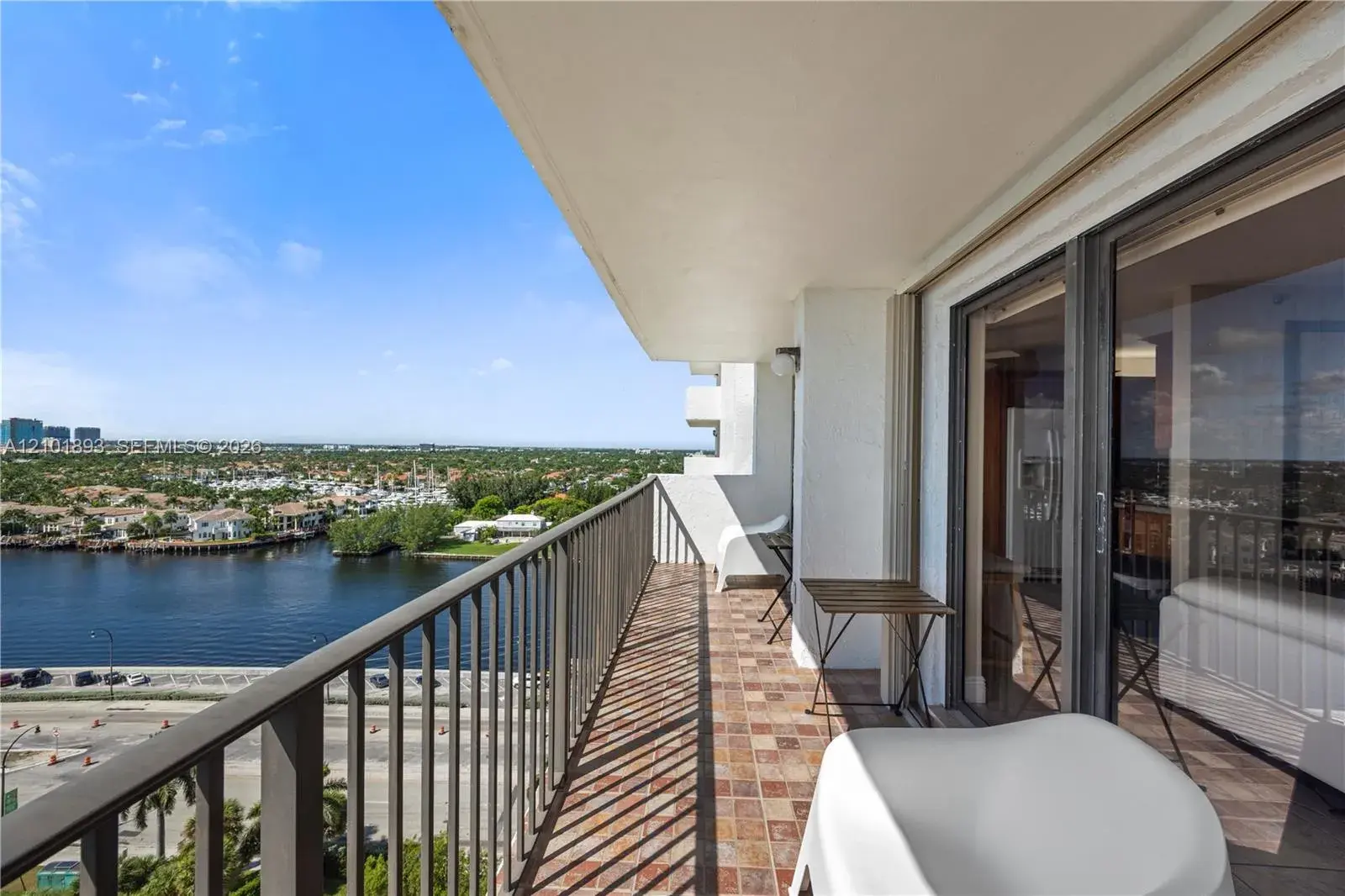 2 bedroom 2 bath Residential for sale at 1201 S Ocean Dr # 1610S, Hollywood FL 33019