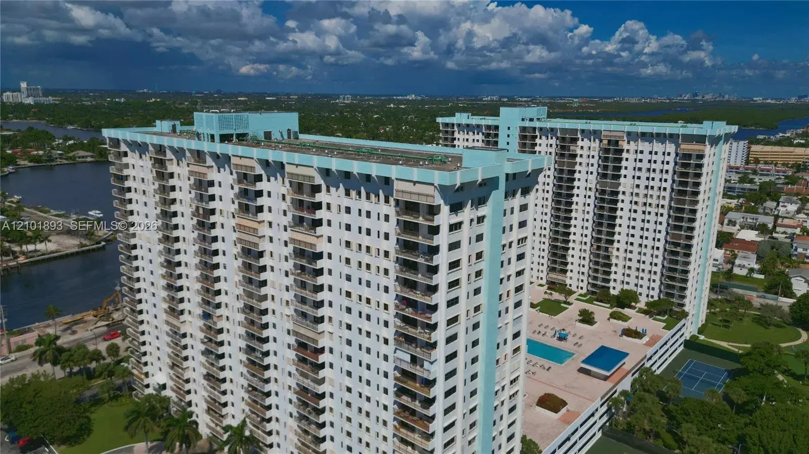 1201 S Ocean Dr # 1610S, Hollywood FL 33019