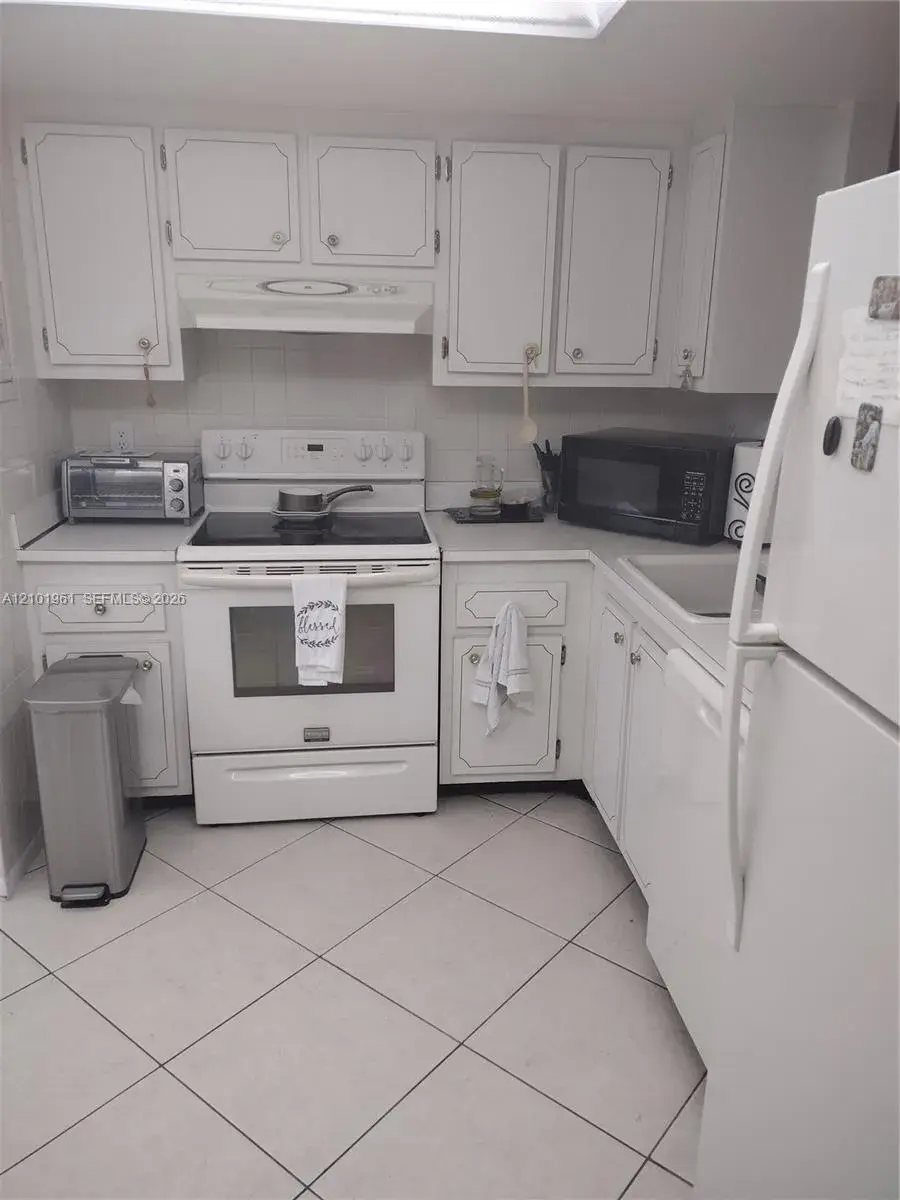 2 bedroom 2 bath Residential for sale at 1550 NW 80th Ave # 306, Margate FL 33063