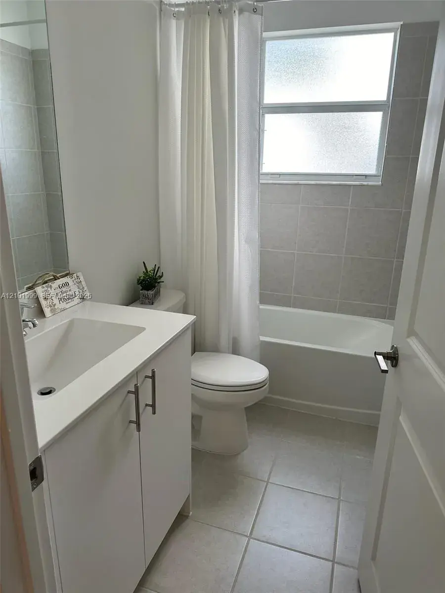 16343 SW 290th Ter, Homestead FL 33033