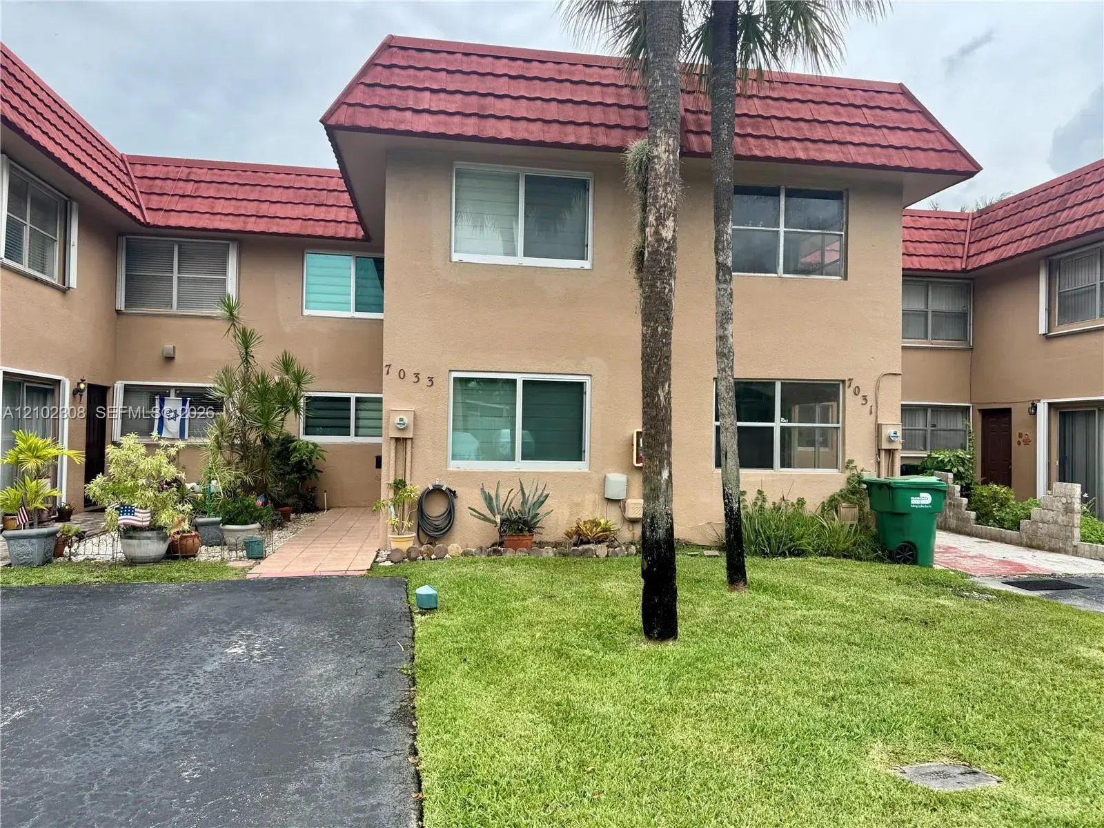 4 bedroom 2 bath Residential for sale at 7033 NW 169th St # 7033, Hialeah FL 33015