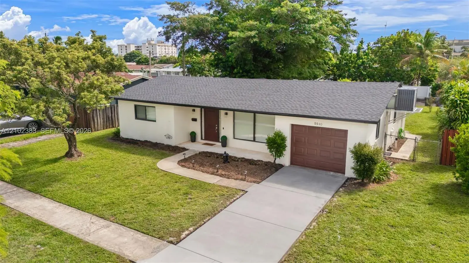 5510 Polk St, Hollywood FL 33021