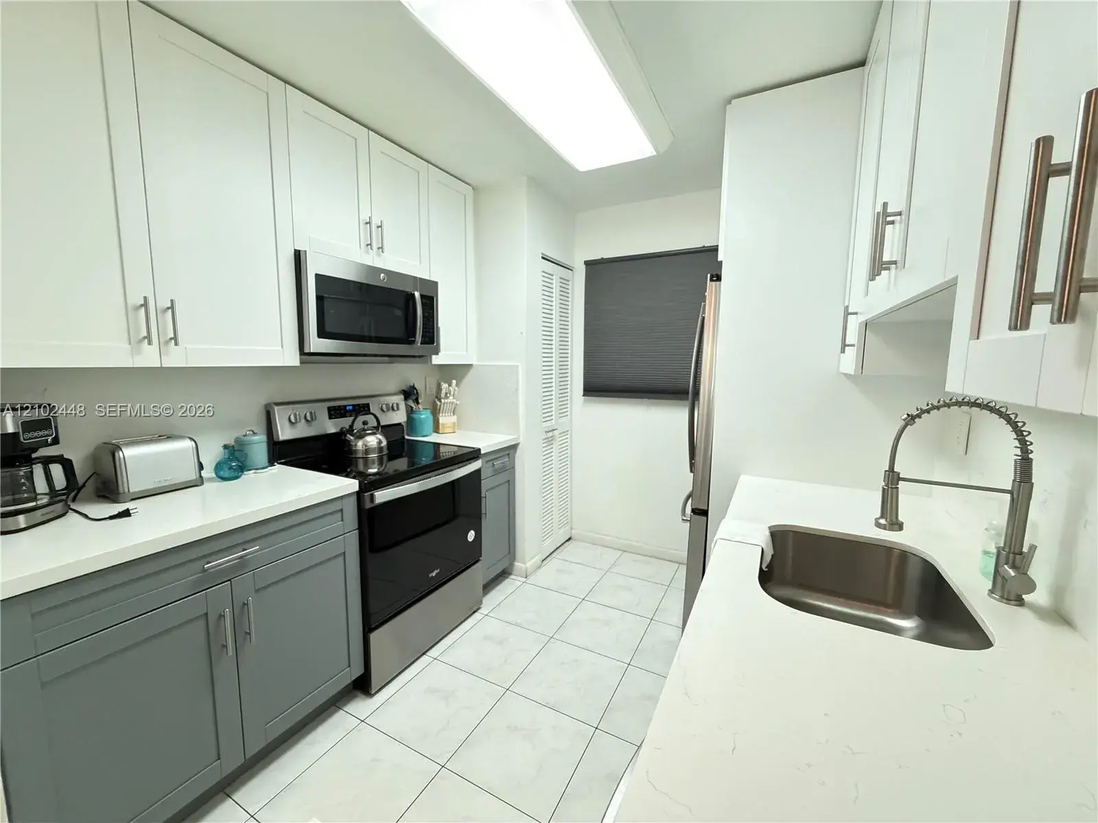 1 bedroom 1 bath Residential Lease for rent at 201 178th Dr # 223, Sunny Isles Beach FL 33160