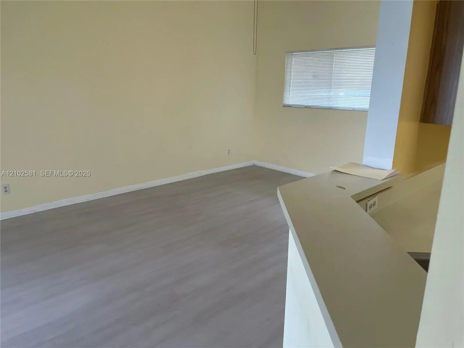 3401 NW 44th St # 201, Oakland Park FL 33309