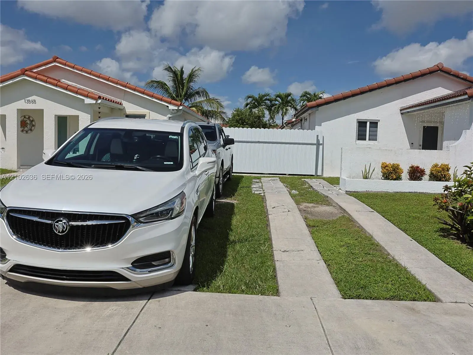 13555 SW 38th Ln, Miami FL 33175