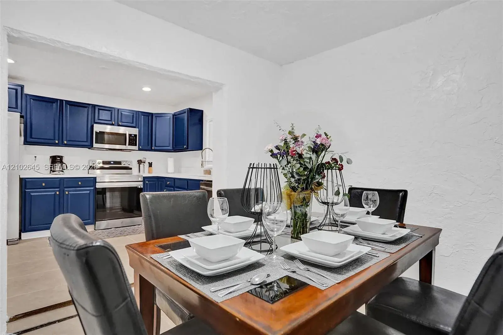 2231 NW 55th Ave, Lauderhill FL 33313