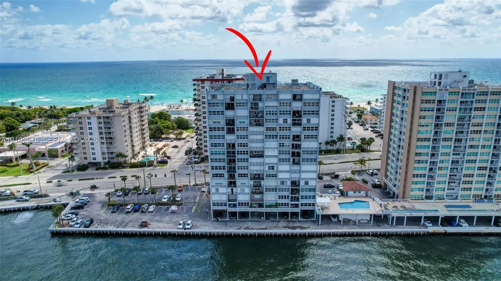 1 bedroom 1 bath Residential for sale at 1400 S Ocean Dr # 1001, Hollywood FL 33019