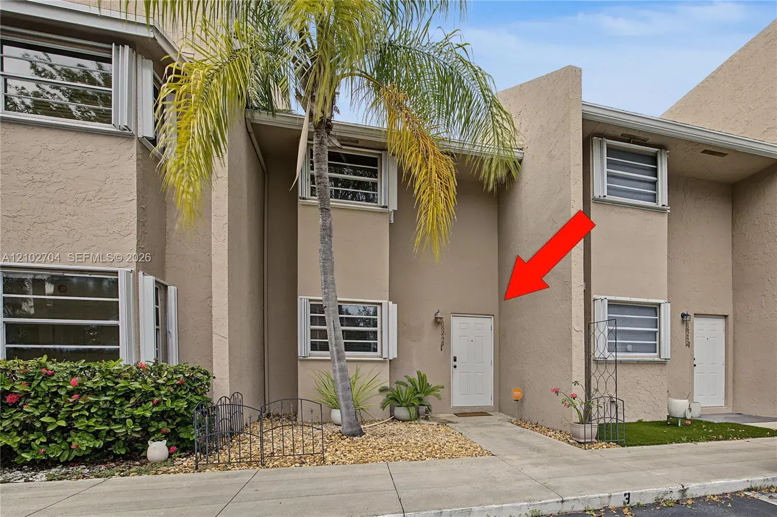 2 bedroom 2 bath Residential for sale at 16244 SW 92nd Ave # 3, Palmetto Bay FL 33157