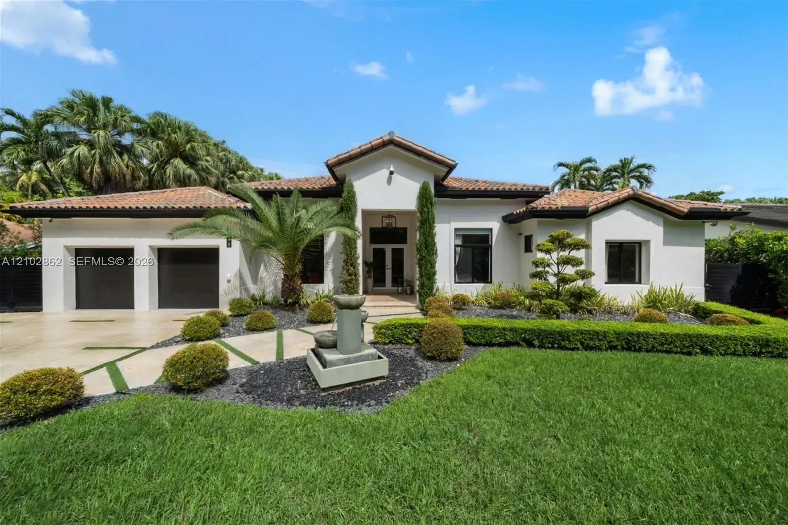 5 bedroom 5 bath Residential for sale at 7345 SW 96th St, Pinecrest FL 33156
