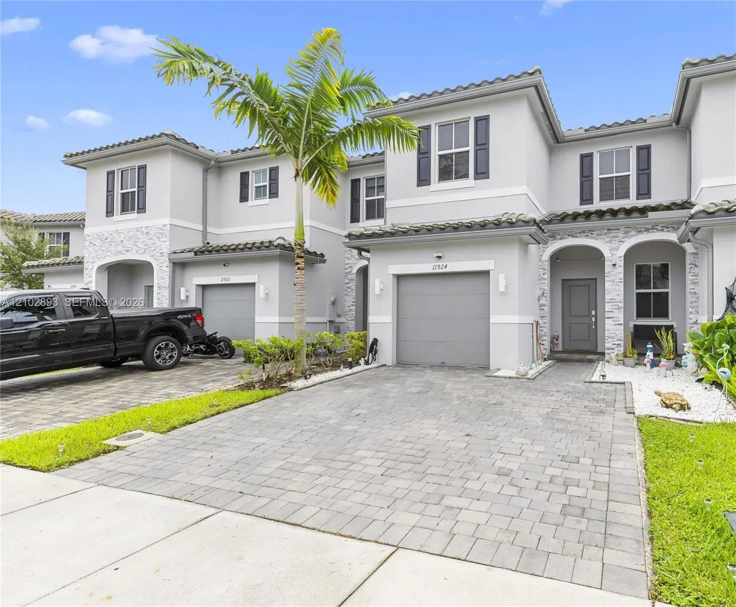 3 bedroom 2 bath Residential for sale at 11924 NW 47th Mnr, Coral Springs FL 33076