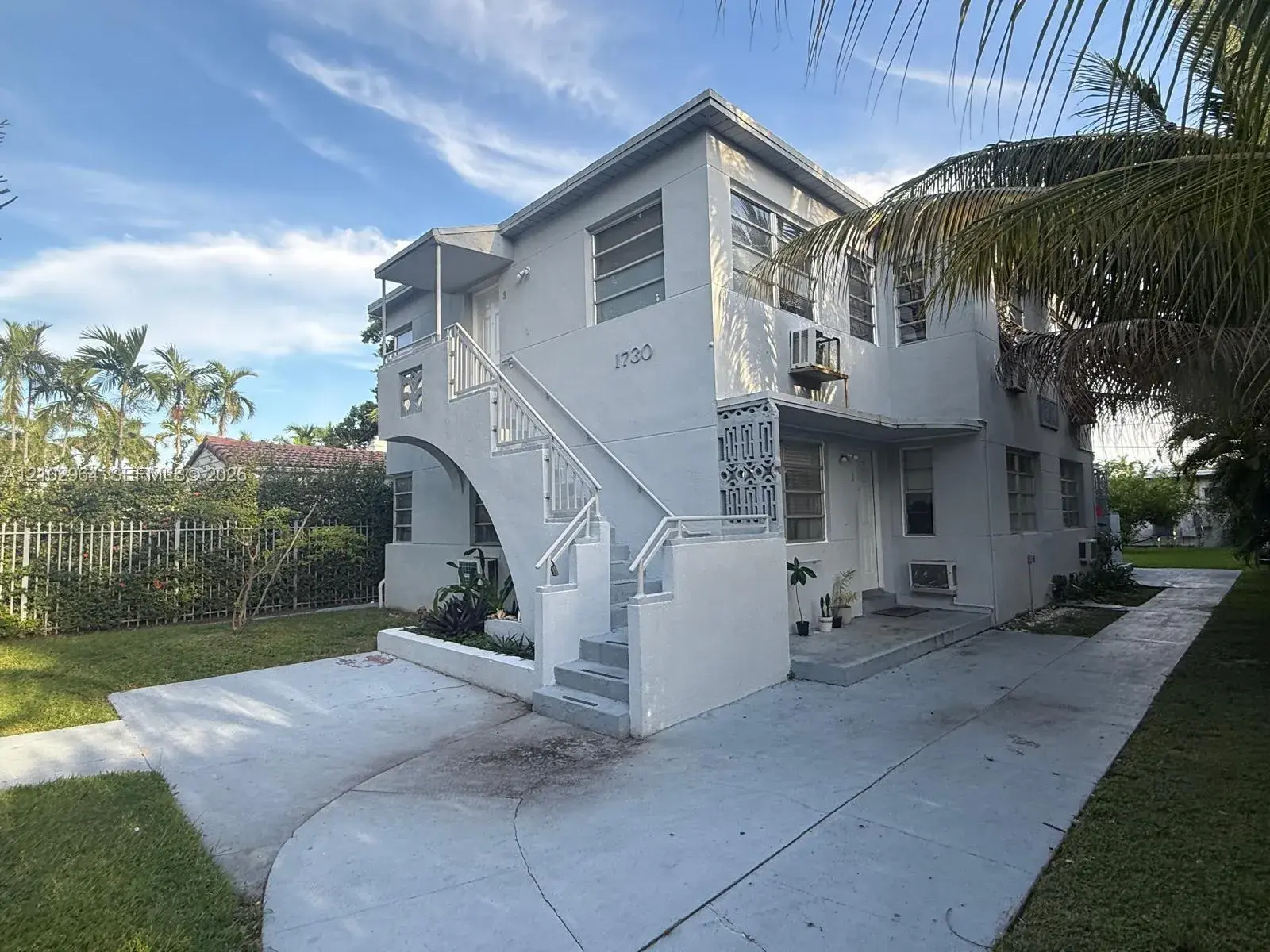 1730 Marseille Dr, Miami Beach FL 33141
