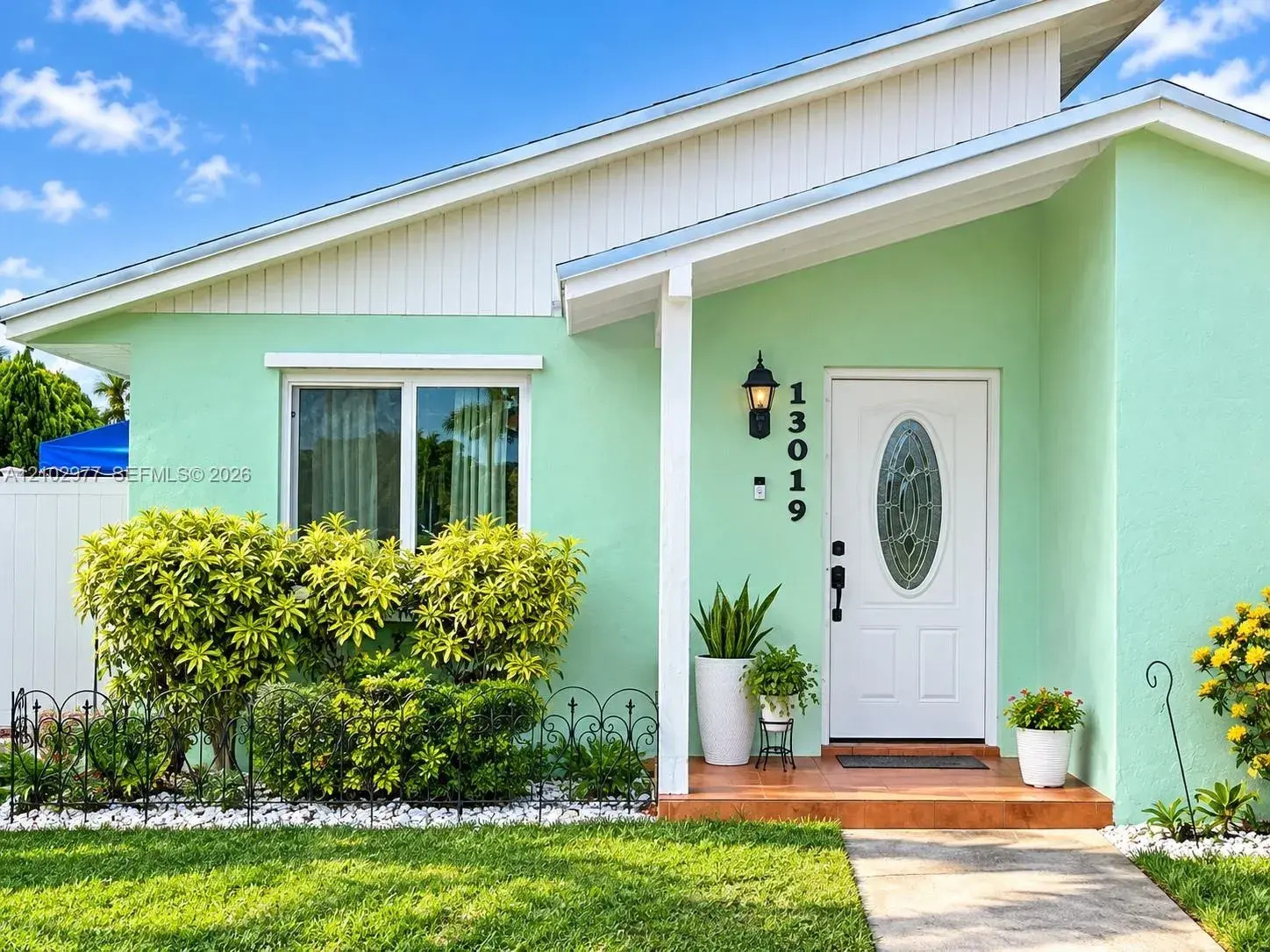 2 bedroom 2 bath Residential for sale at 13019 SW 68th Ln # 2, Miami FL 33183