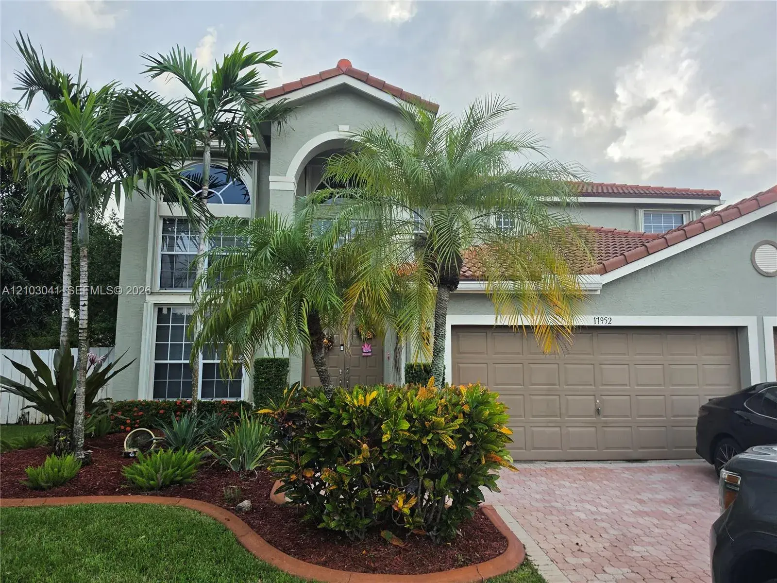 5 bedroom 2 bath Residential for sale at 17952 SW 35th Ct, Miramar FL 33029