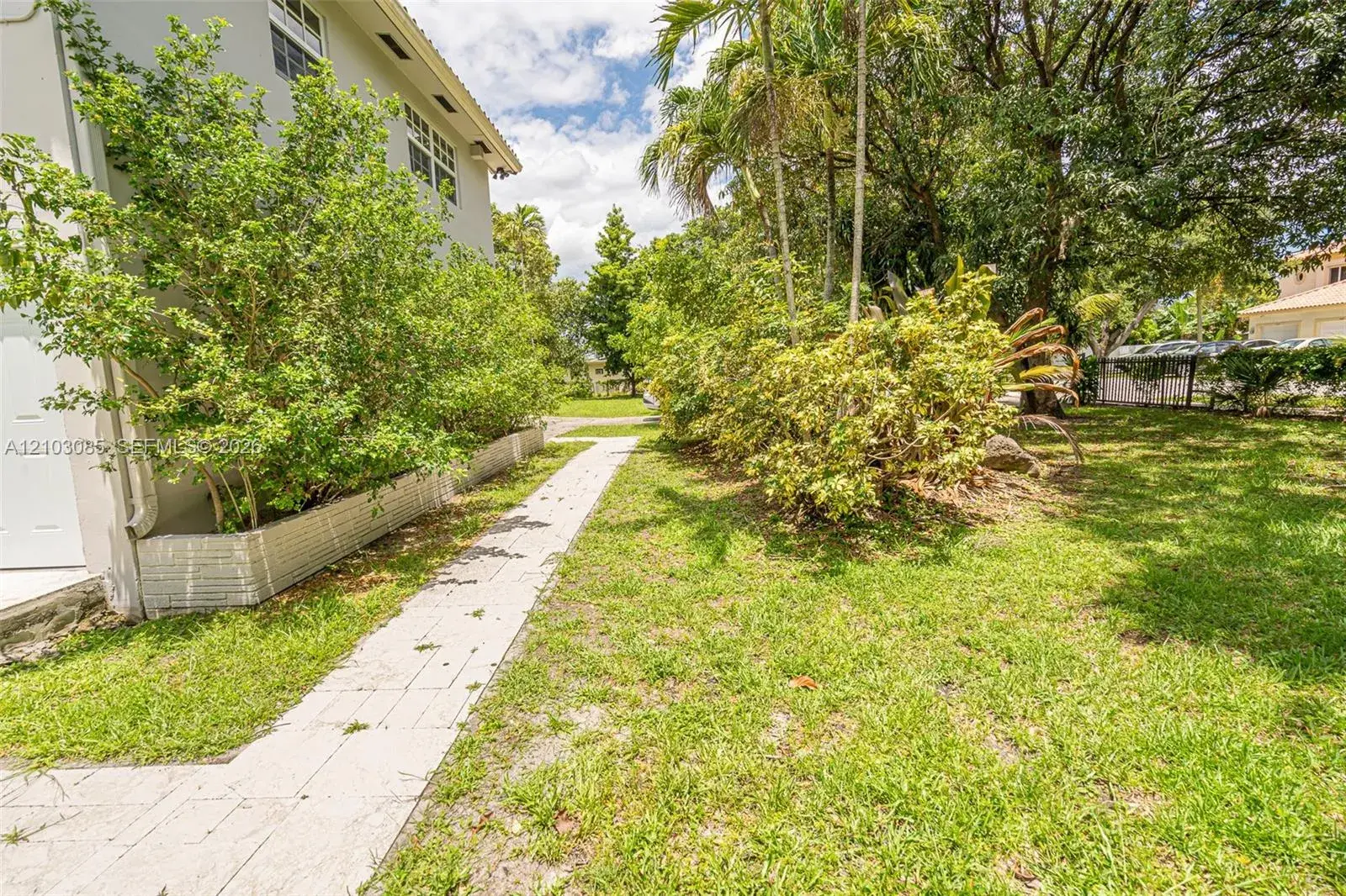 5613 Pierce St # 2, Hollywood FL 33021