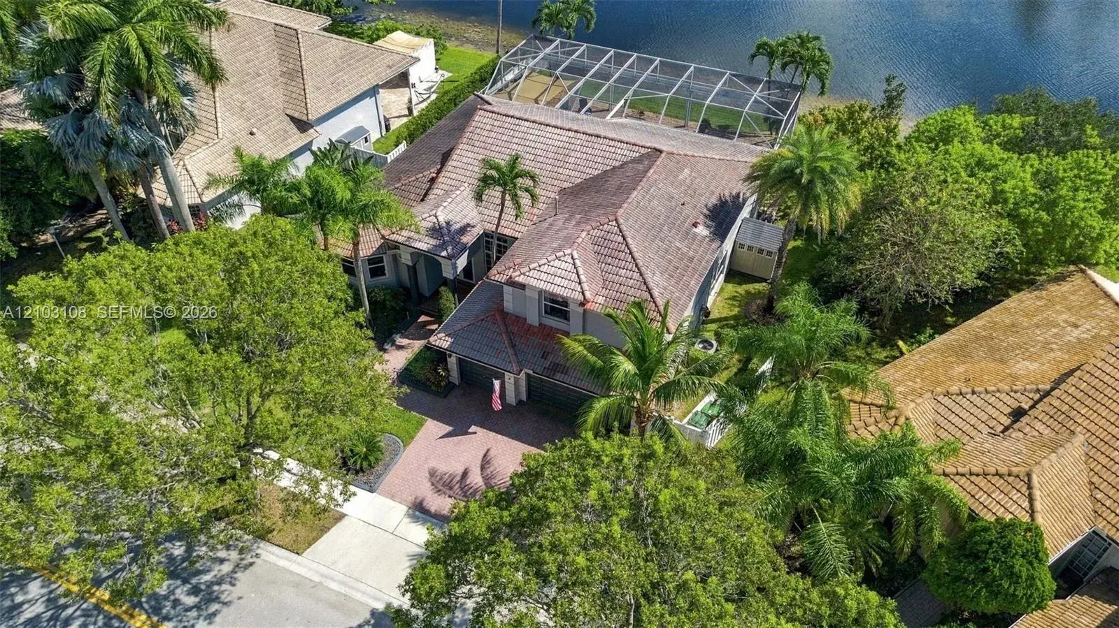 5 bedroom 3 bath Residential for sale at 2015 NW 140th Ave, Pembroke Pines FL 33028