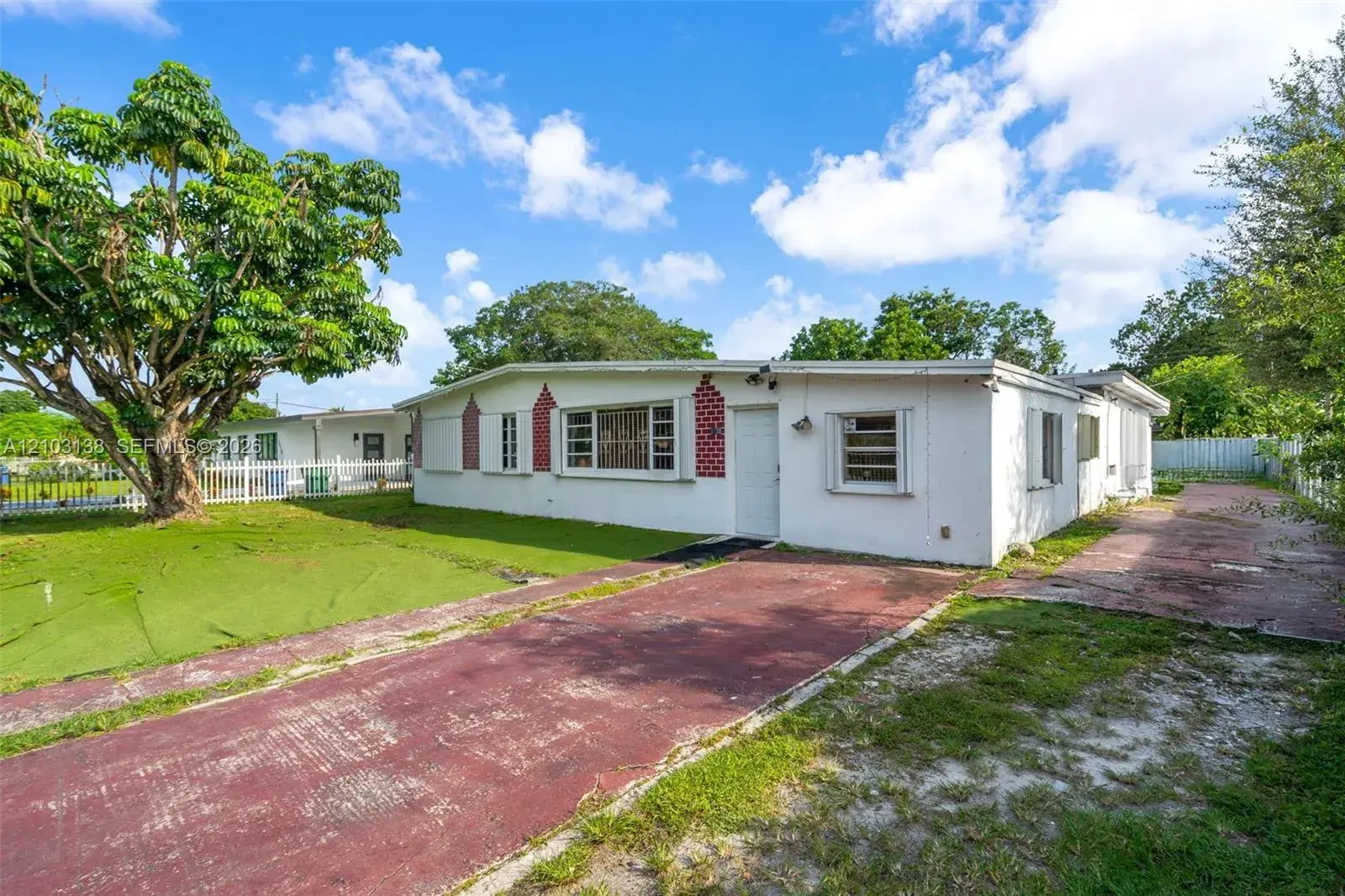 1920 NW 134th St, Miami FL 33167