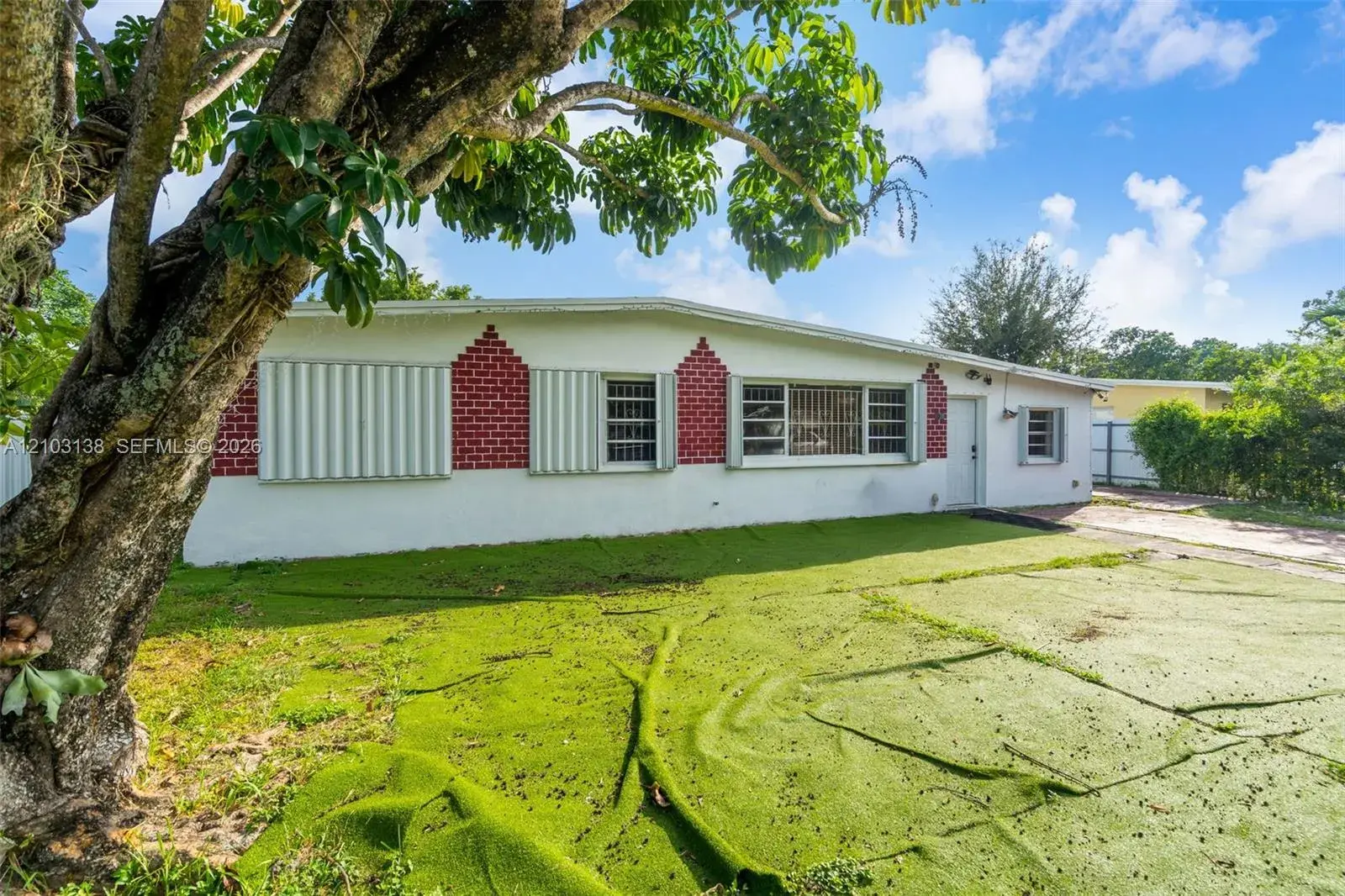1920 NW 134th St, Miami FL 33167
