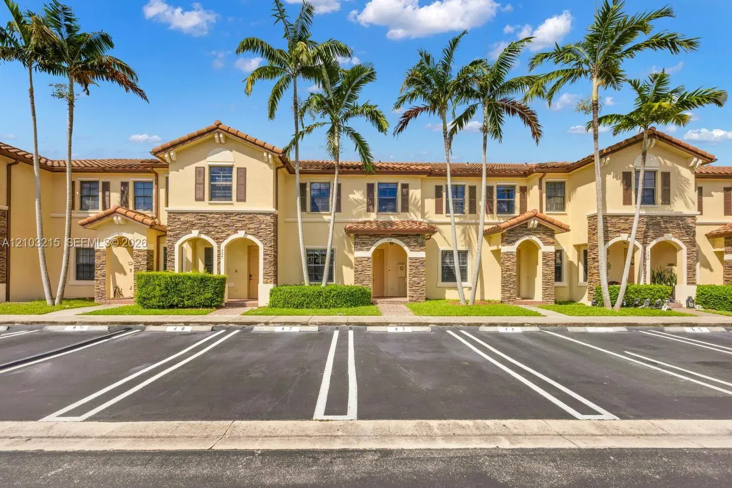 3 bedroom 2 bath Residential for sale at 600 SE 32nd Ave, Homestead FL 33033