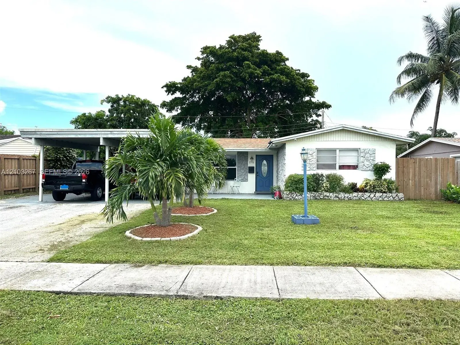 2751 SW 4th Ct, Fort Lauderdale FL 33312