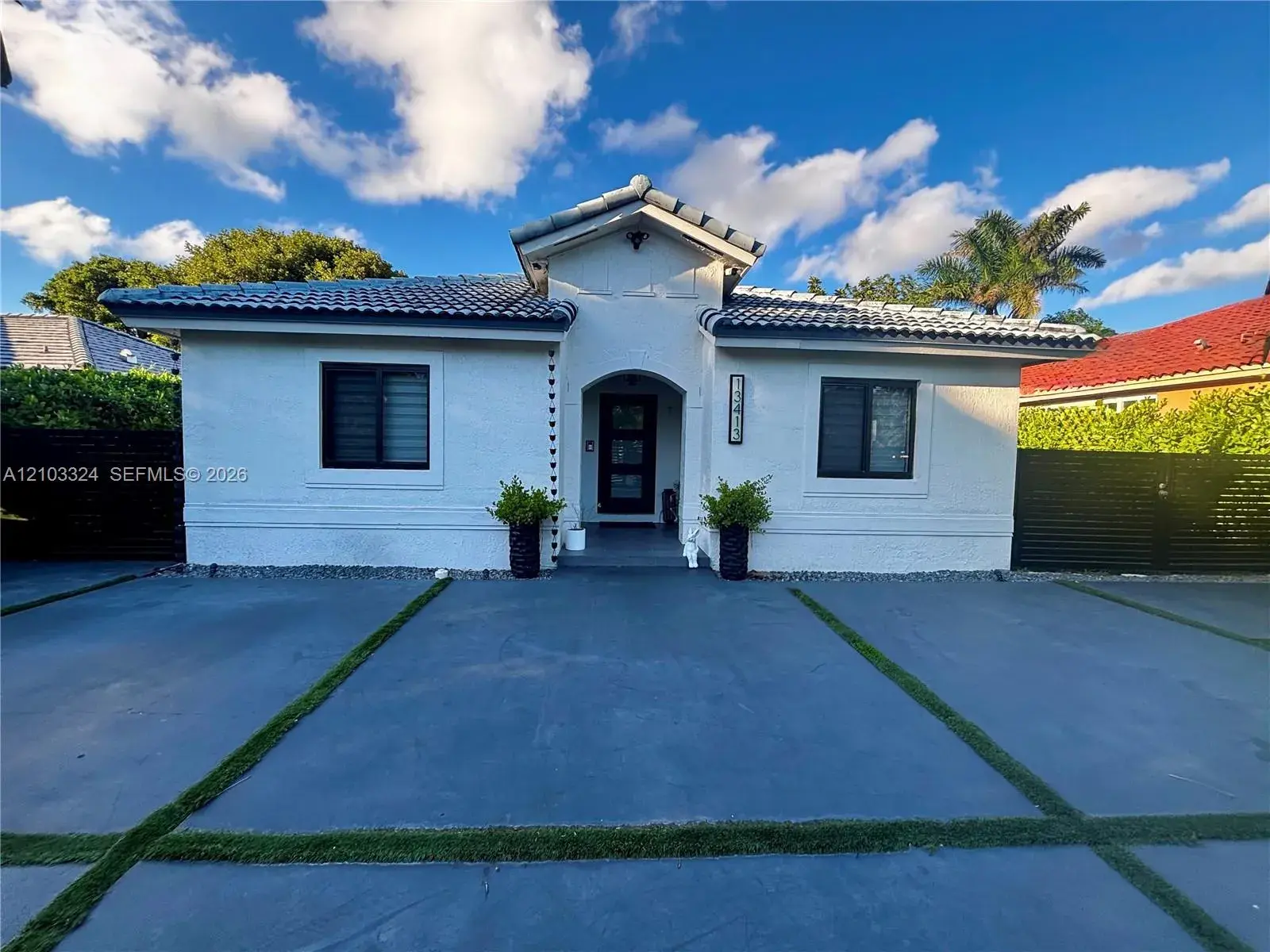 4 bedroom 3 bath Residential for sale at 13413 SW 256th St, Homestead FL 33032