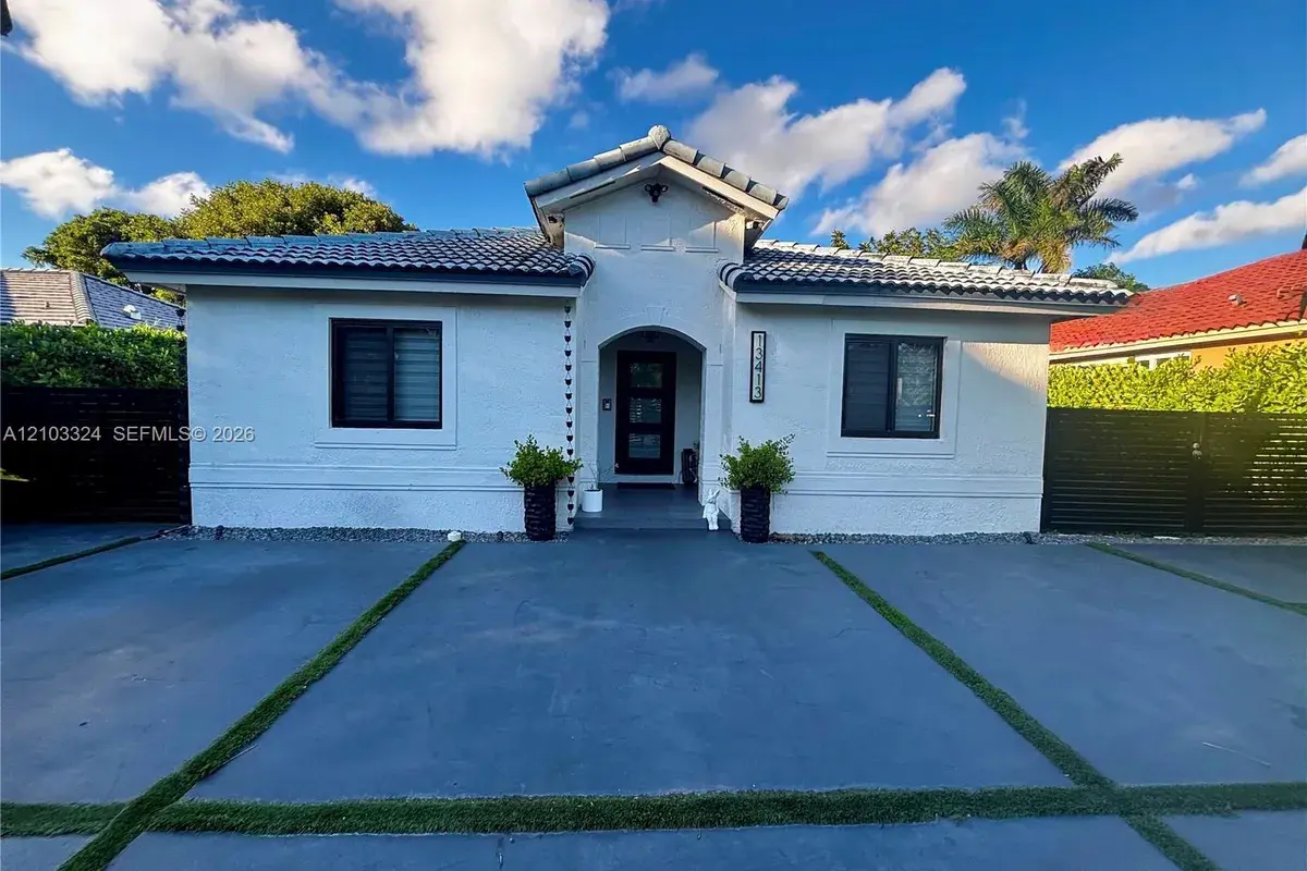 13413 SW 256th St, Homestead FL 33032