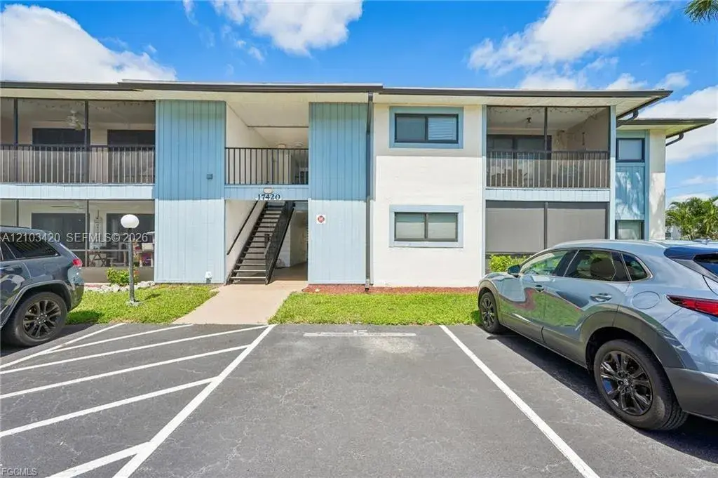 2 bedroom 2 bath Residential for sale at 17420 BIRCHWOOD LN # 5, Fort Myers FL 33908
