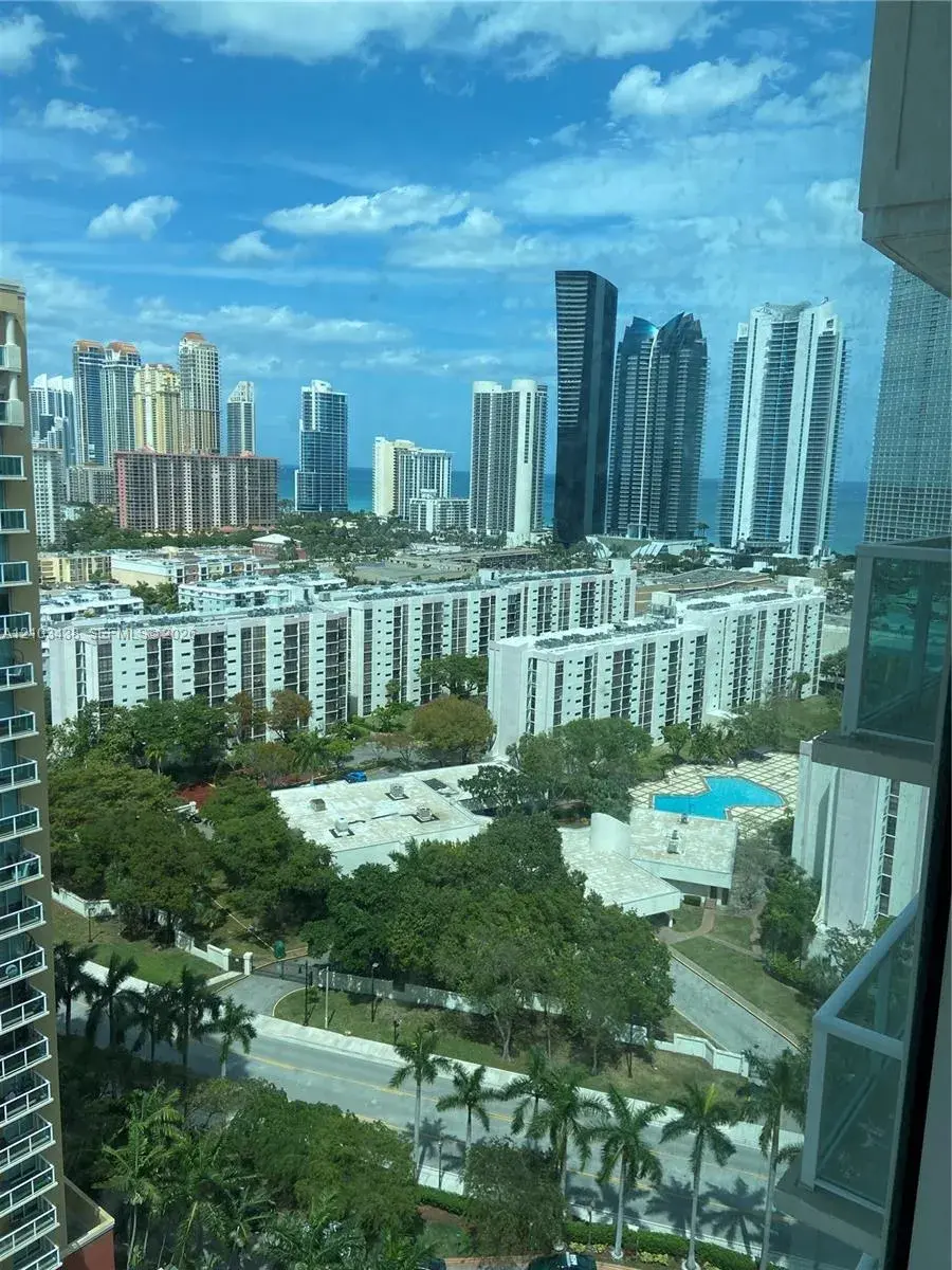 1 bedroom 1 bath Residential Lease for rent at 16919 N Bay Rd # 307, Sunny Isles Beach FL 33160