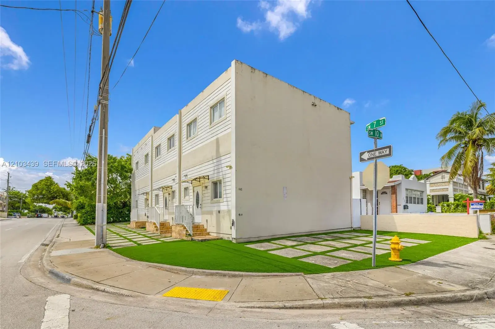Residential Income for sale at 642 SW 10th Ave, Miami FL 33130