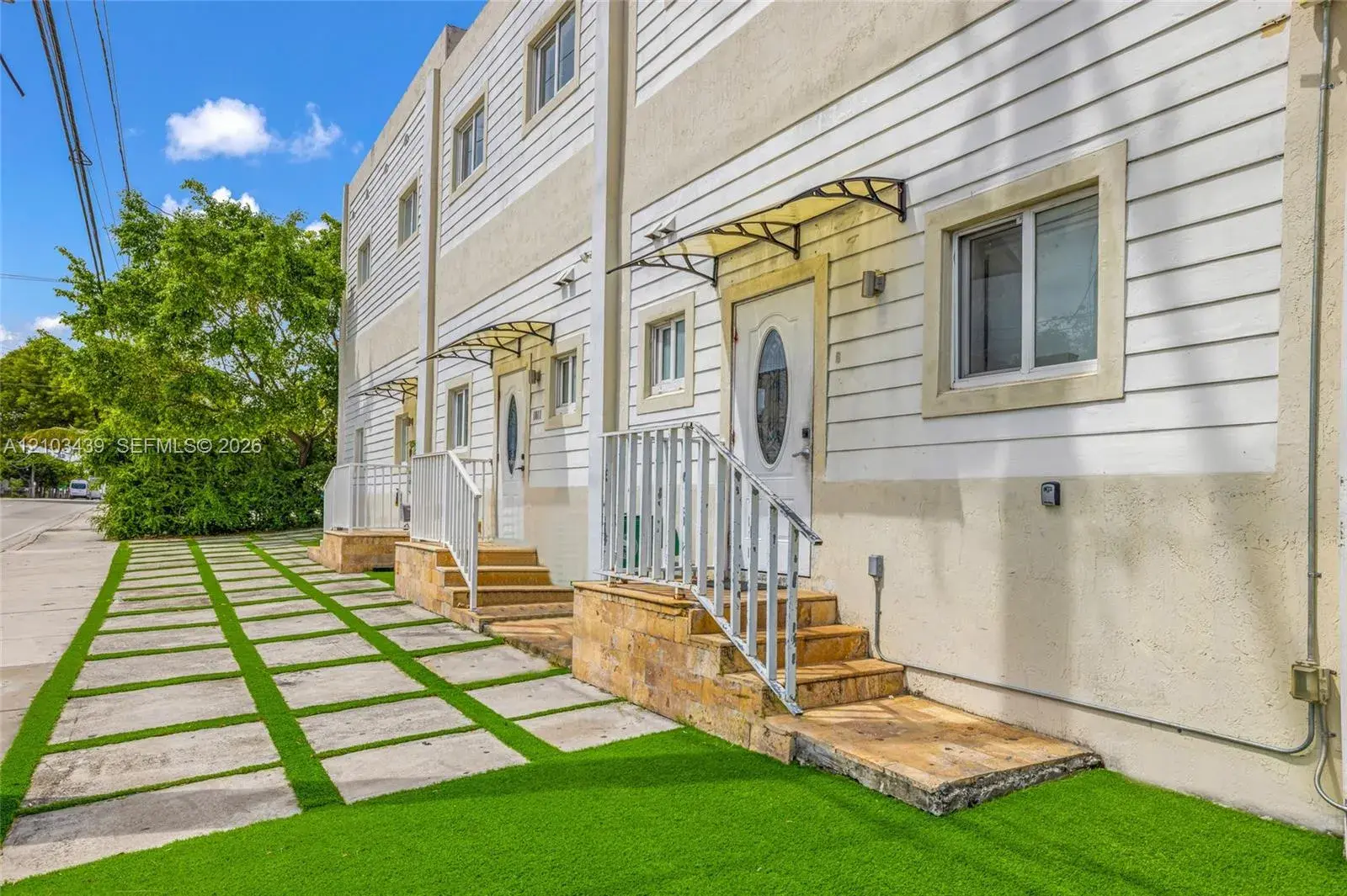 642 SW 10th Ave, Miami FL 33130