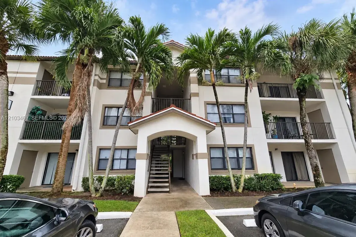 620 S Park Rd # 2, Hollywood FL 33021