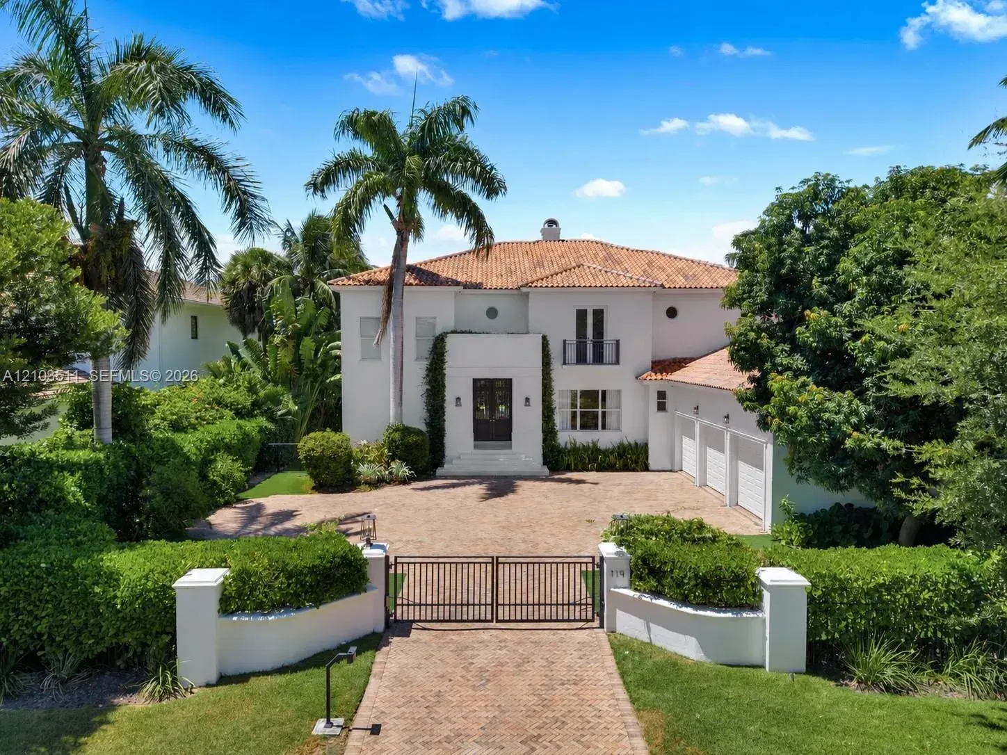 5 bedroom 6 bath Residential for sale at 119 Paloma Dr, Coral Gables FL 33143