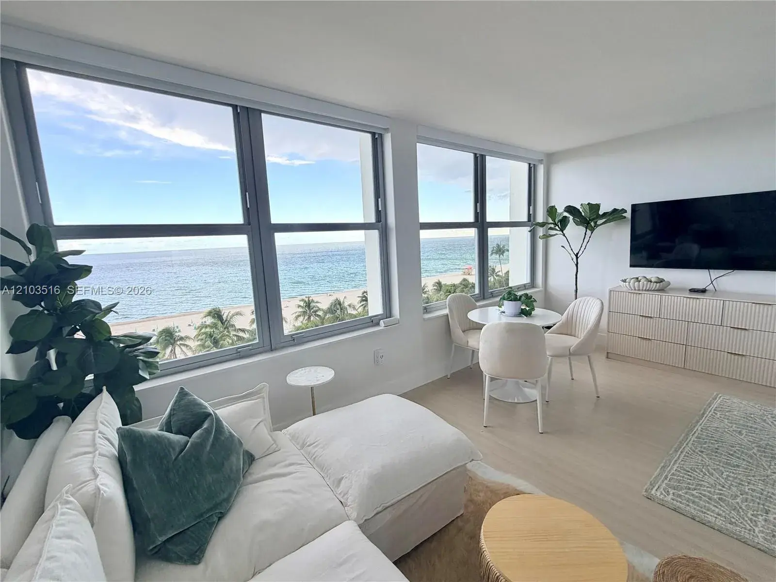 1 bath Residential for sale at 2899 Collins Ave # 931, Miami Beach FL 33140