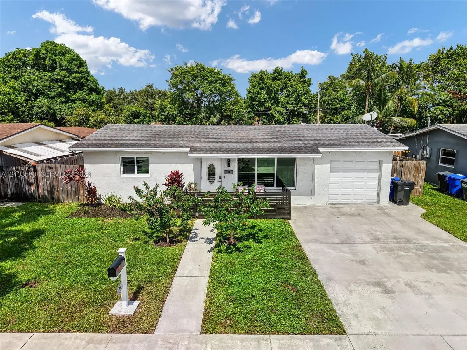 2 bedroom 1 bath Residential for sale at 6311 Liberty St, Hollywood FL 33024