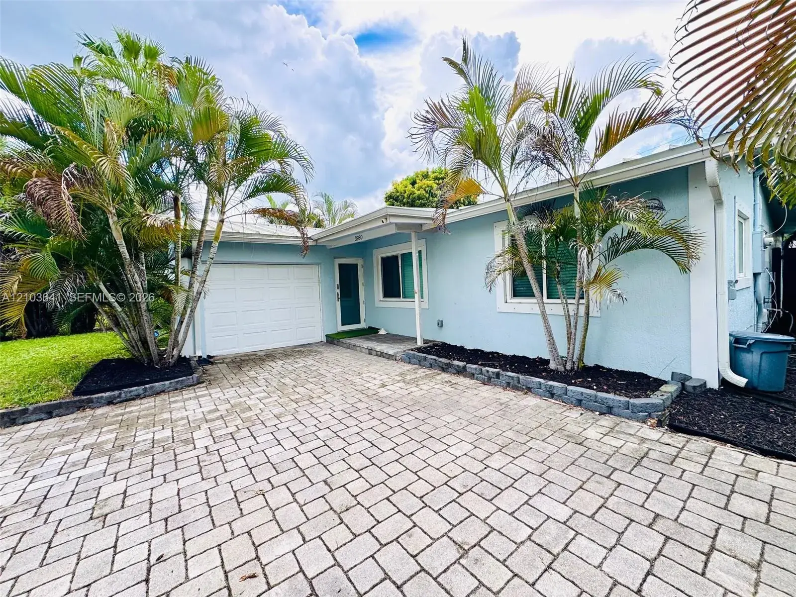 4 bedroom 2 bath Residential Lease for rent at 3980 N 67th Ave, Hollywood FL 33024