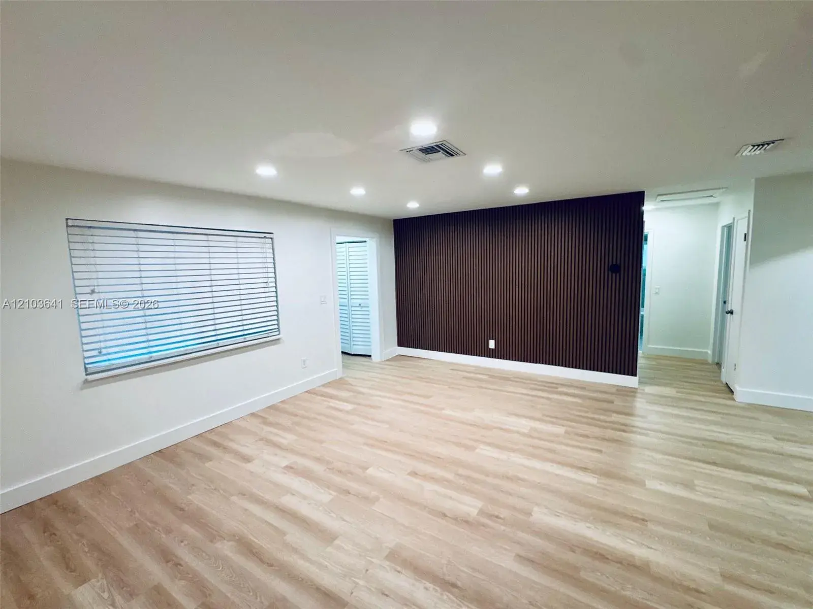 3980 N 67th Ave, Hollywood FL 33024