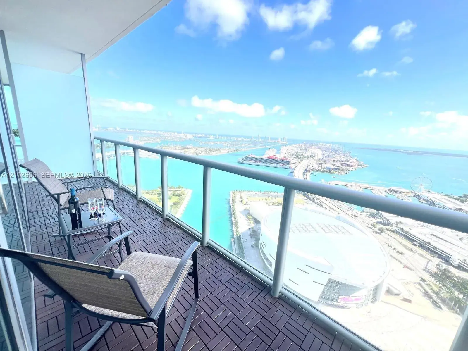 1 bedroom 1 bath Residential for sale at 888 Biscayne Blvd # 4807, Miami FL 33132