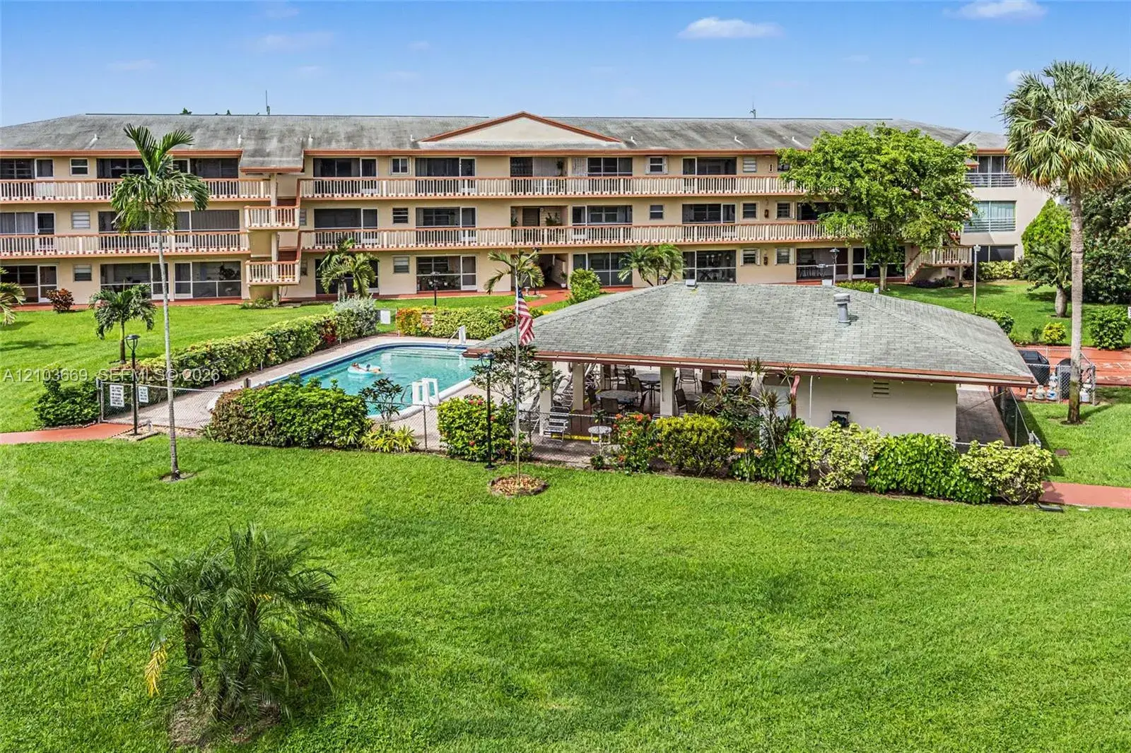 5300 Washington St # H137, Hollywood FL 33021