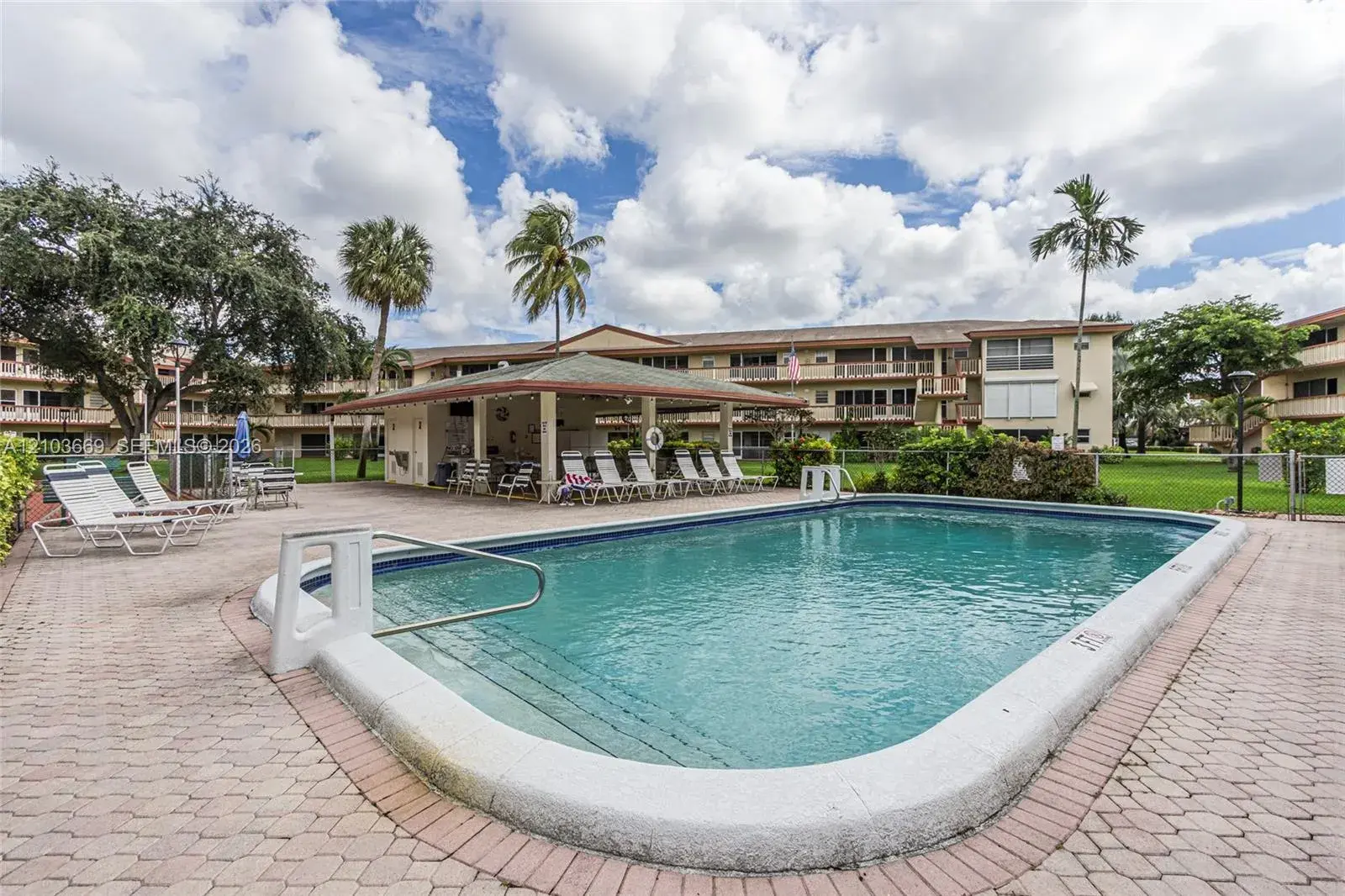 5300 Washington St # H137, Hollywood FL 33021