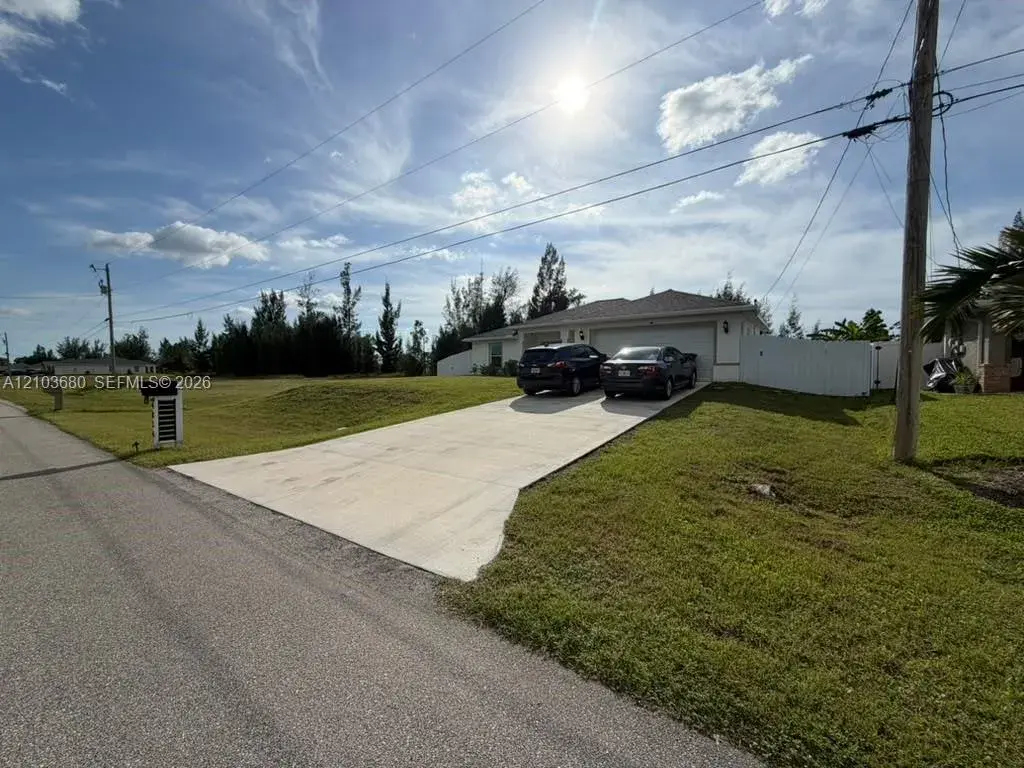 4 bedroom 3 bath Residential Lease for rent at 4034 NE 9TH PL, Cape Coral FL 33909