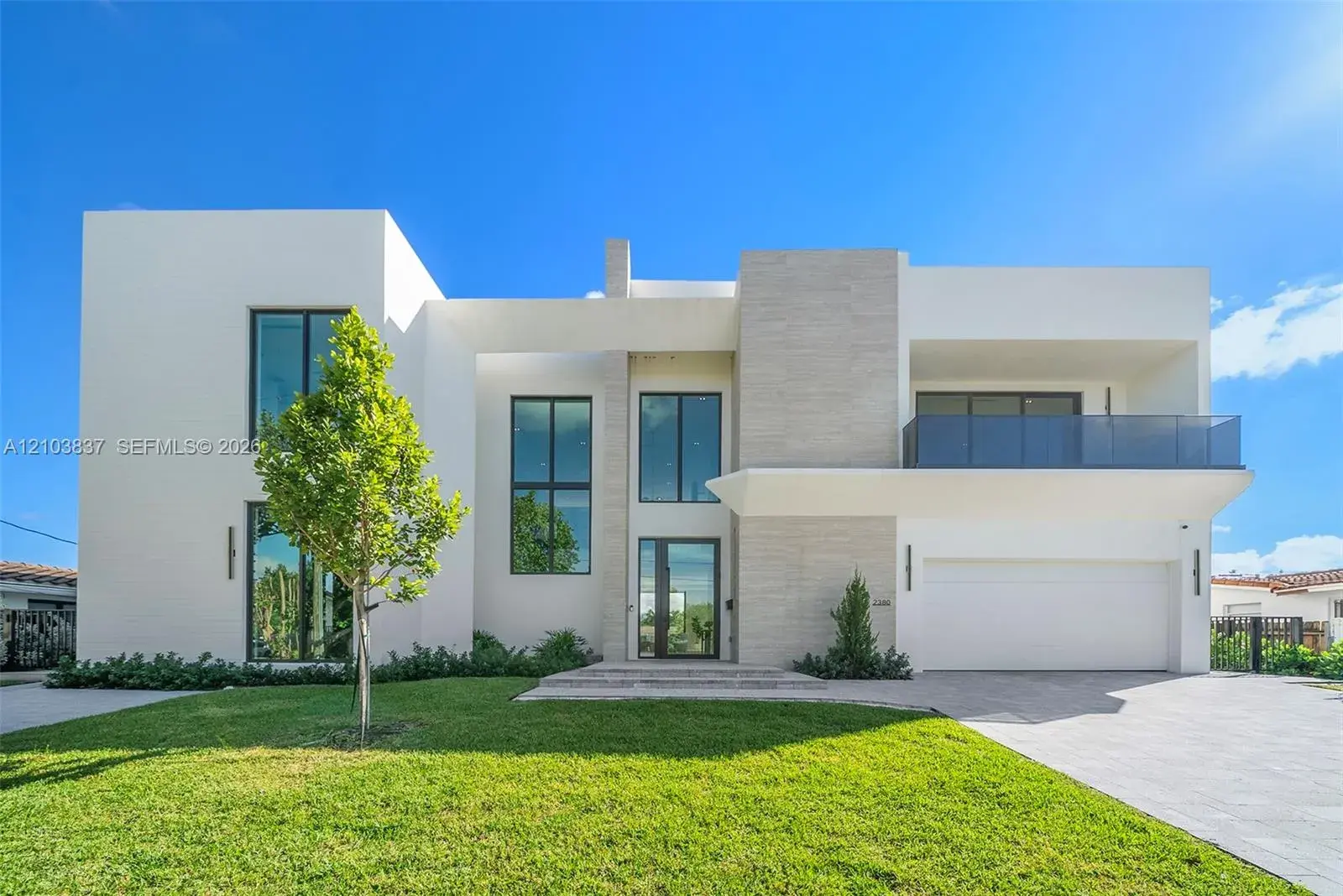 6 bedroom 6 bath Residential for sale at 2380 NE 196th St, Miami FL 33180