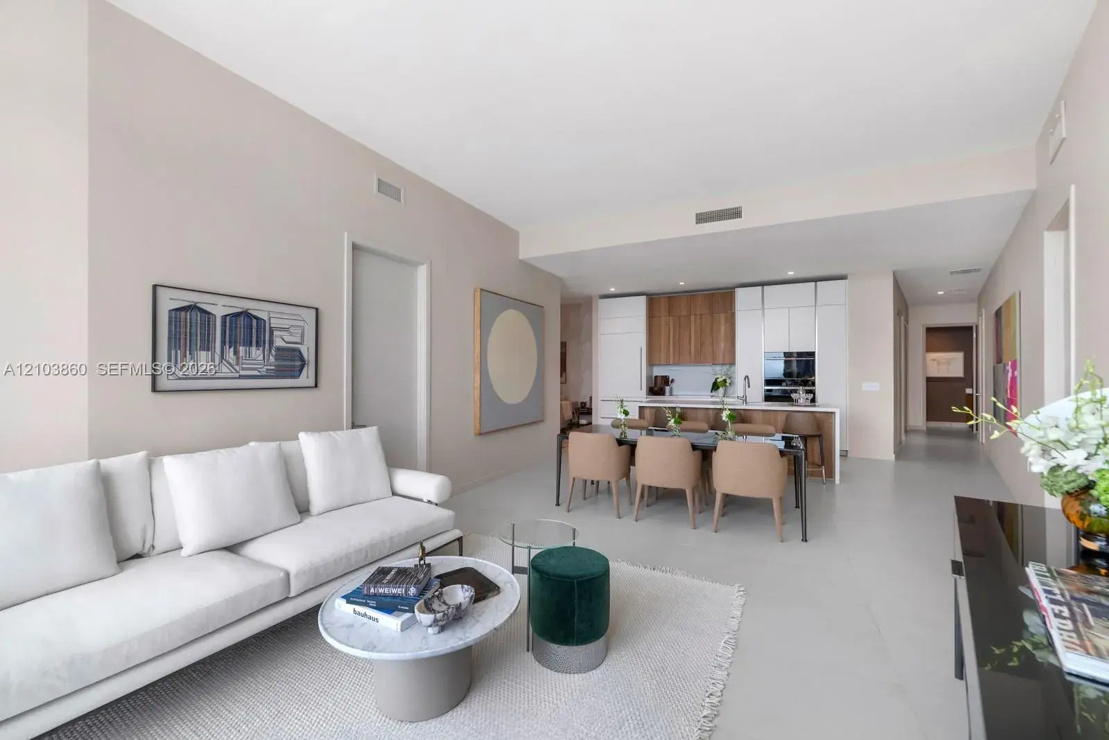1400 Biscayne Boulevard # 4902, Miami FL 33132